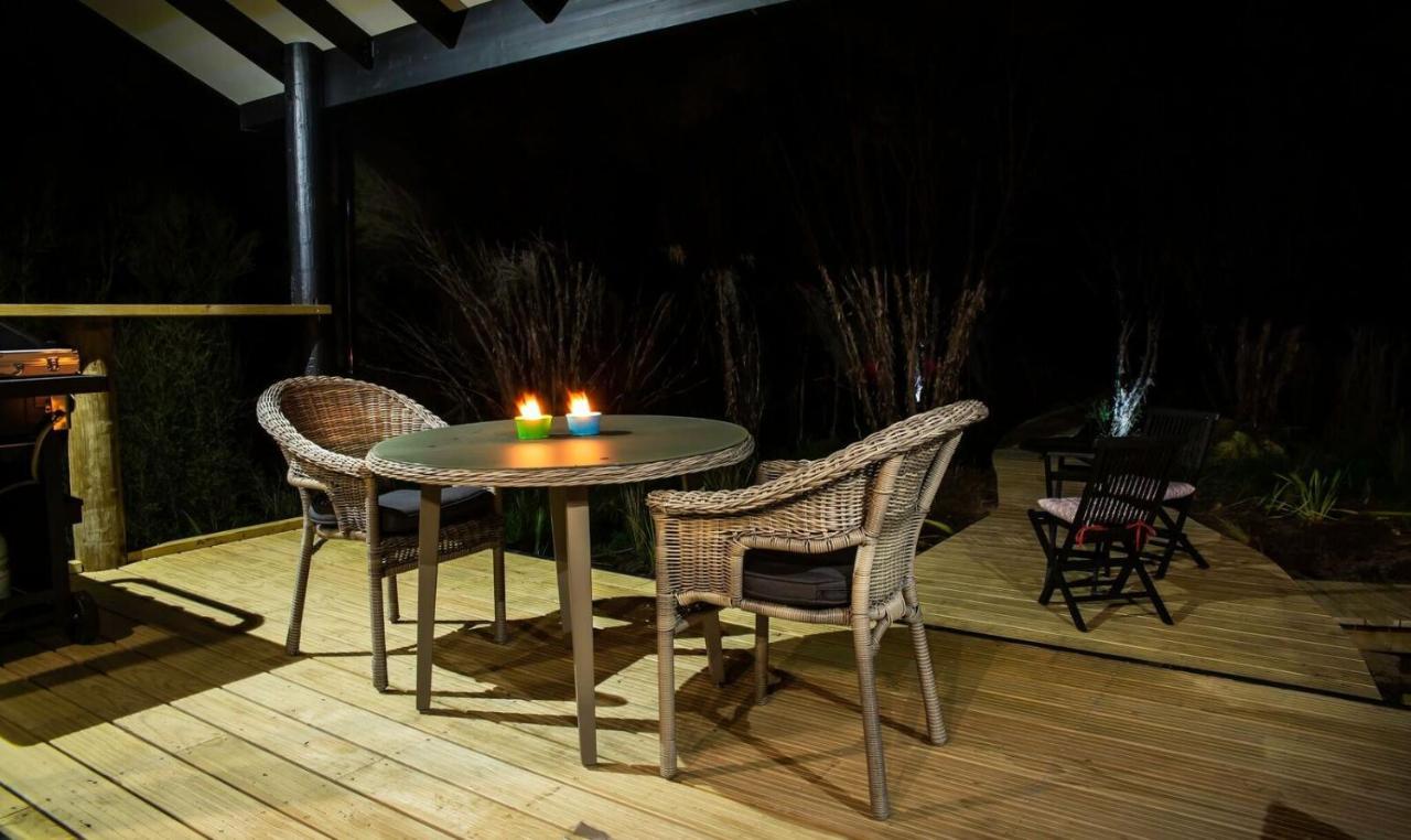 Night Sky Cottage โอฮาคูเน ภายนอก รูปภาพ